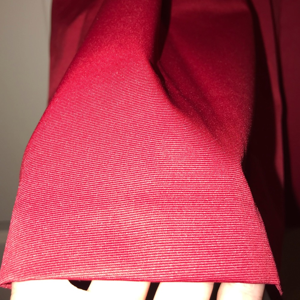 Ann Taylor Red Pleated Skirt Size 0P - Picture 7 of 7